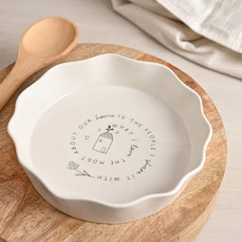 Moments scalloped round tray
