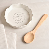 Moments scalloped round tray